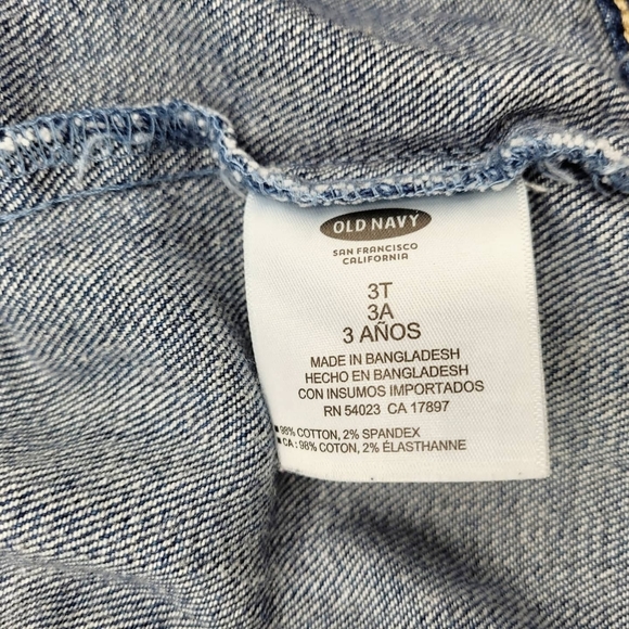 🌿🌿SOLD🌿🌿Old Navy Toddler Blue Jean Jacket - Picture 4 of 4